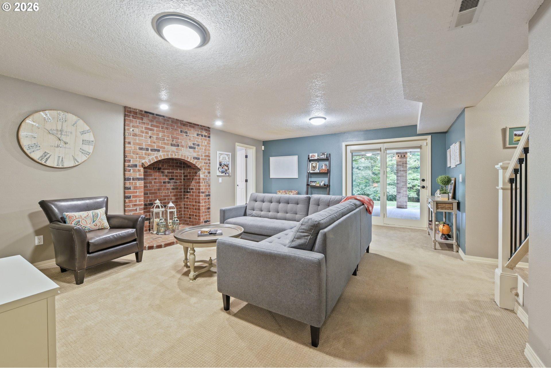 28660 Southeast KW Anderson Road Gresham, OR 97080 - Photo 20 of 45 Family Room