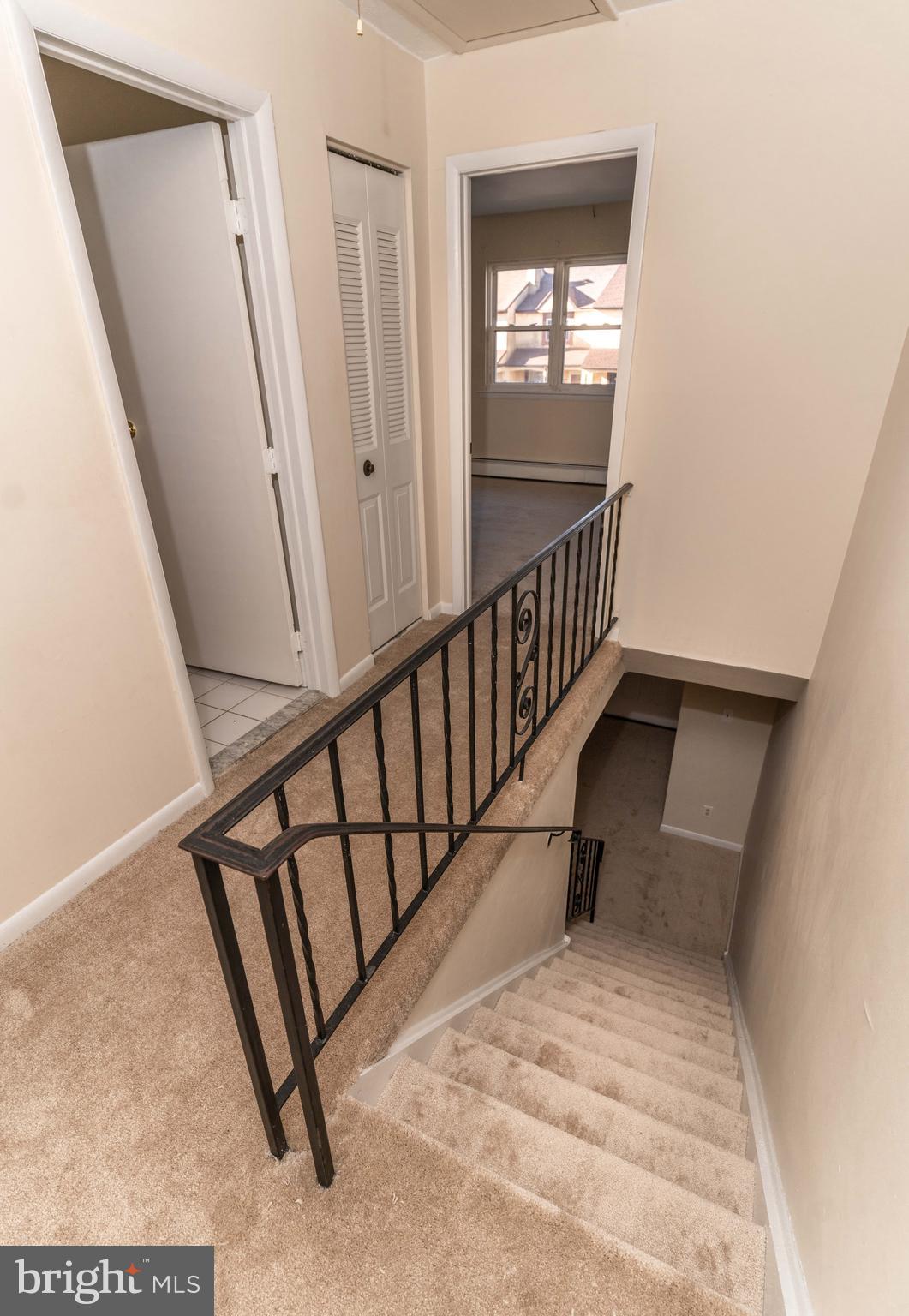 2202 Walnut Ridge Drive Pottstown, PA 19464 - Photo 22 of 47 2nd Floor Hallway