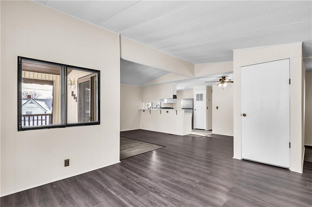 861 Walnut Street Rochester, PA 15074 - Photo 10 of 22