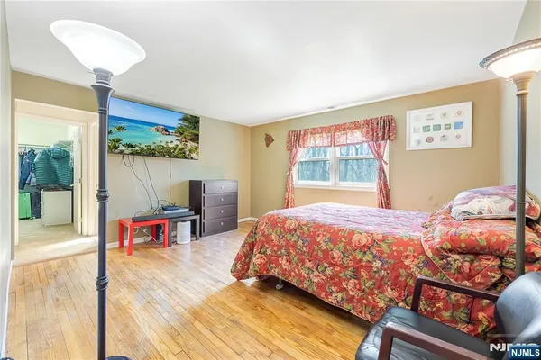 $1,100,000 | 11 Sunset Road, Demarest, NJ 07627