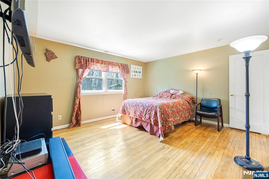 11 Sunset Road Demarest, NJ 07627 - Photo 18 of 44