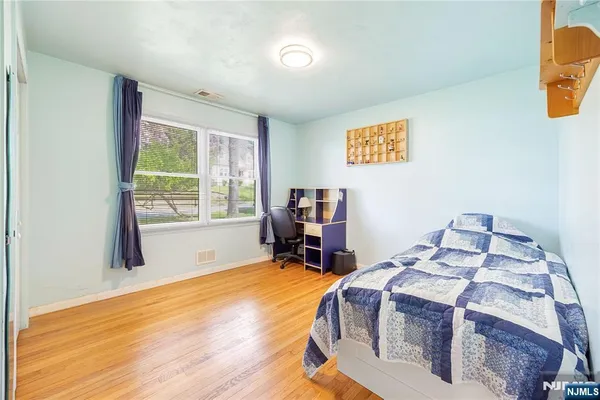 $1,100,000 | 11 Sunset Road, Demarest, NJ 07627
