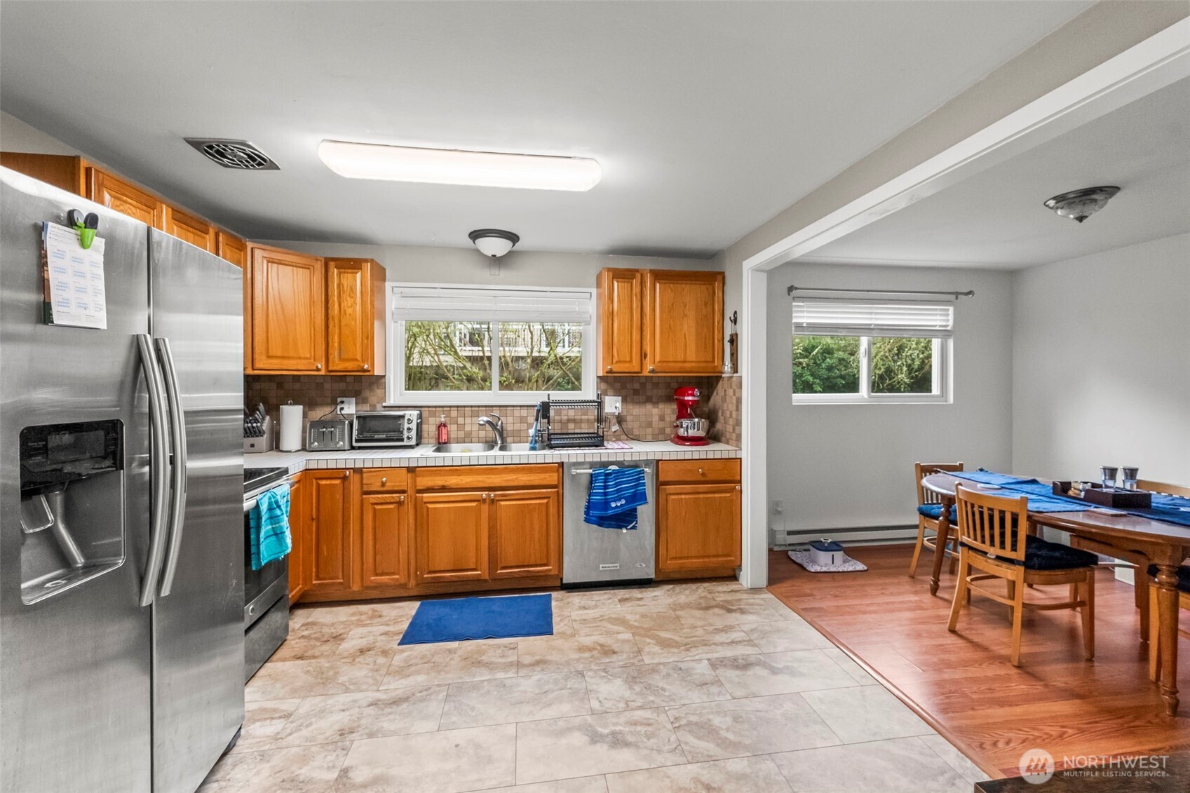 3514 Parker Lane Bremerton, WA 98310 - Photo 12 of 32