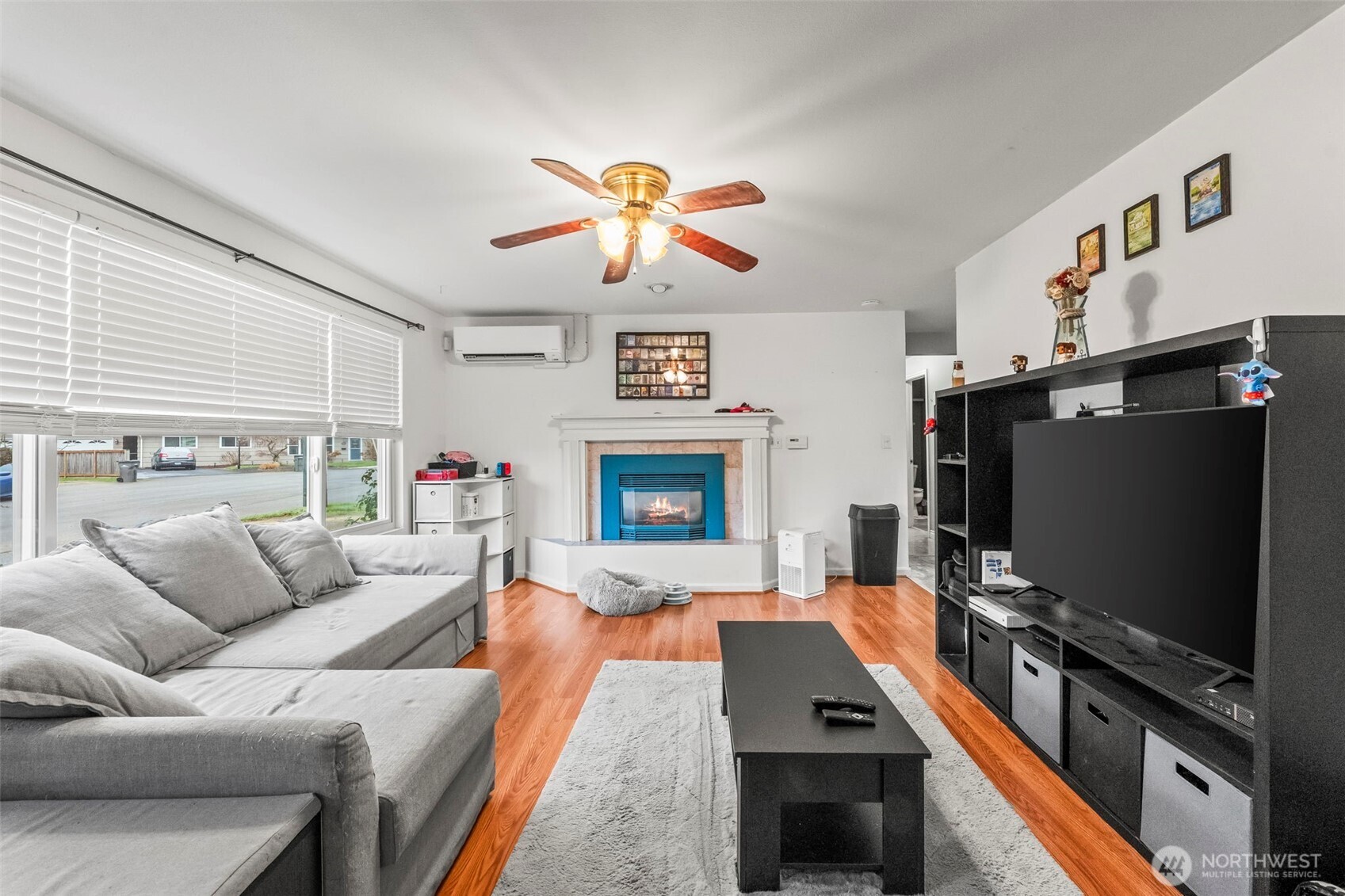 3514 Parker Lane Bremerton, WA 98310 - Photo 7 of 32