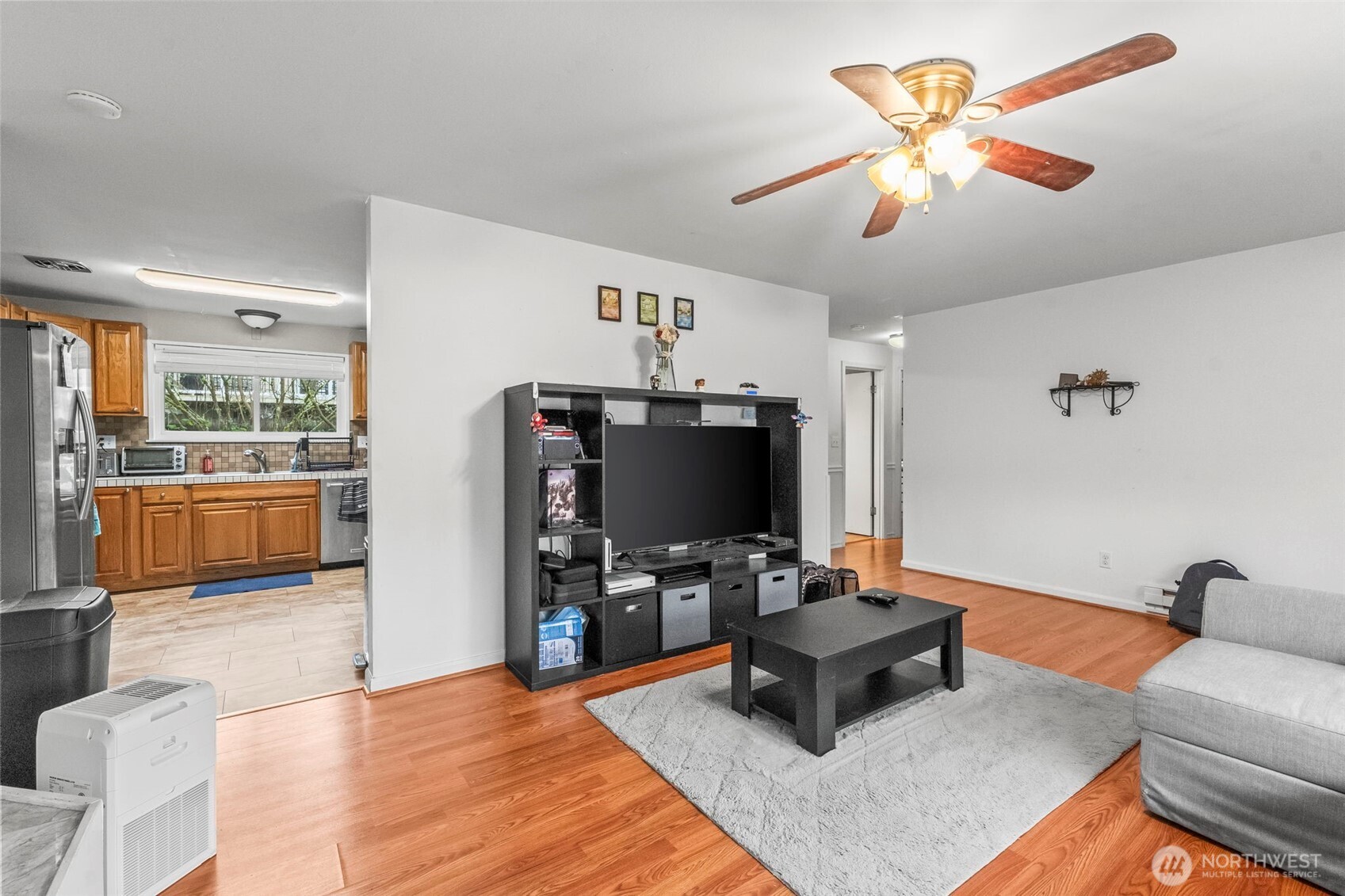 3514 Parker Lane Bremerton, WA 98310 - Photo 9 of 32