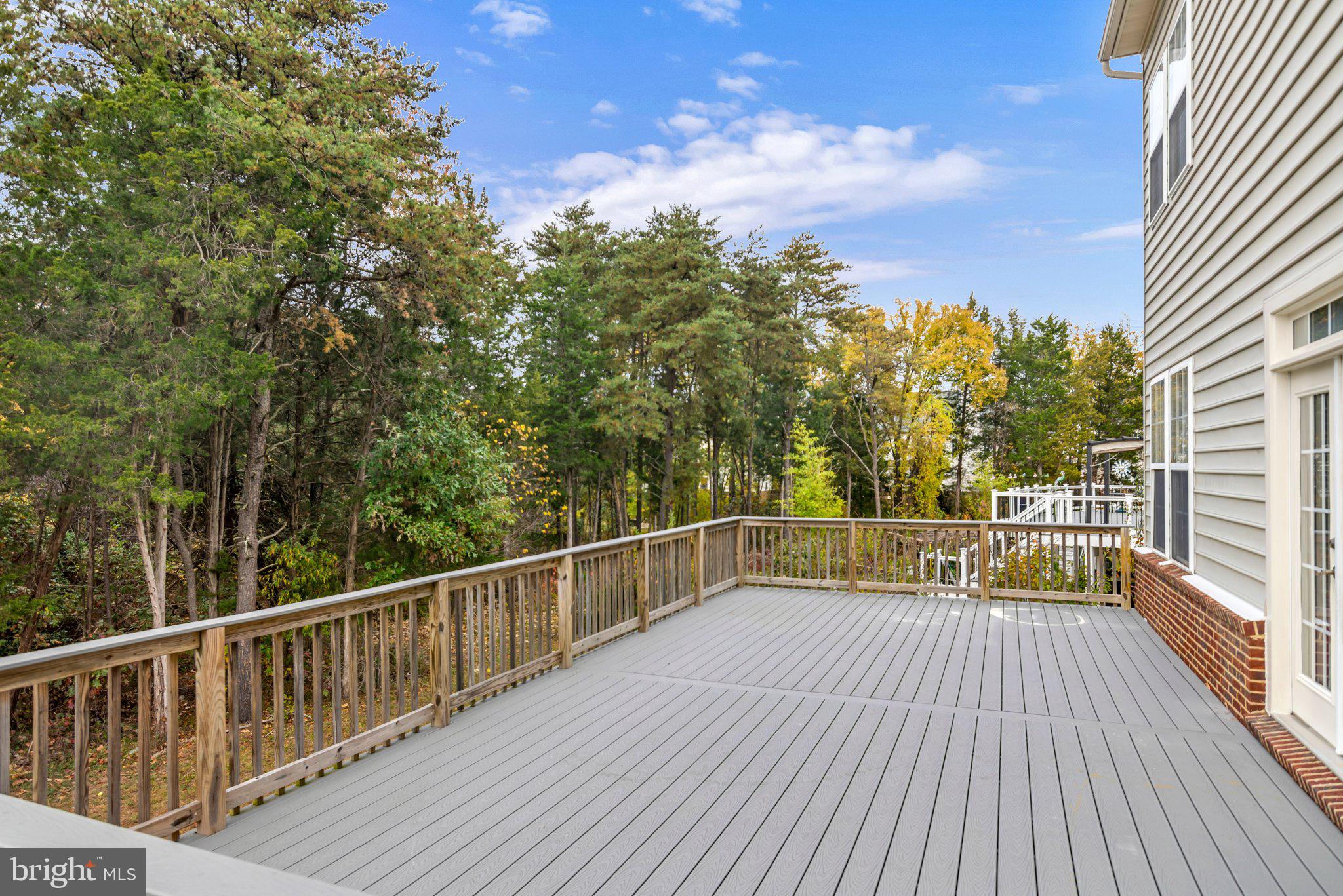 22855 Oakgrove Road Sterling, VA 20166 - Photo 15 of 15 Deck