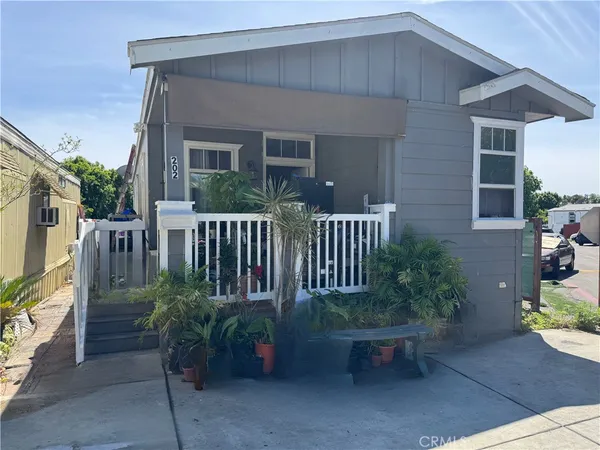 $239,000 | 12301 San Fernando Road, Unit 202, Sylmar, CA 91342