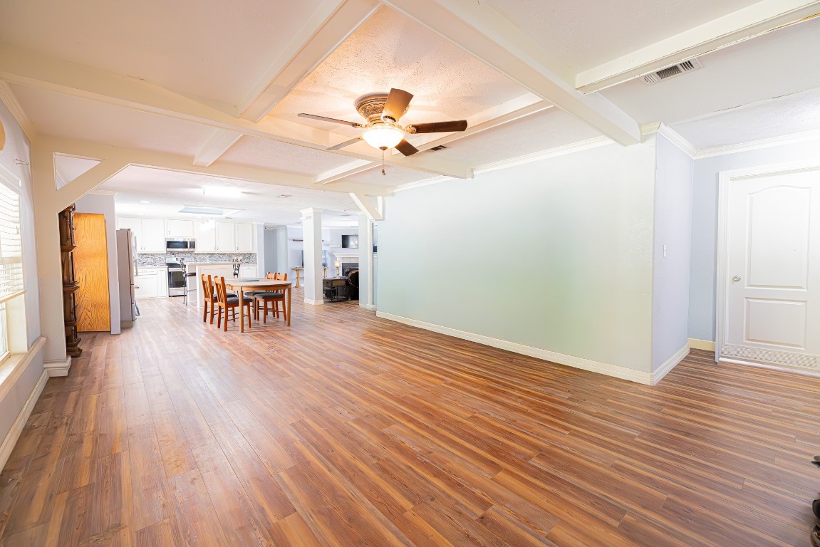 123 Ridgewood Drive Huffman, TX 77336 - Photo 7 of 30