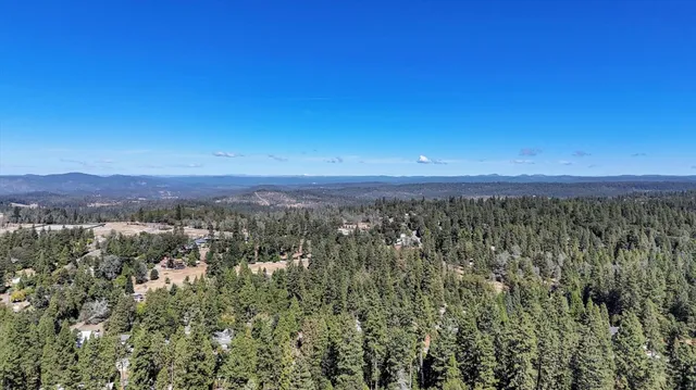 $460,000 | 10683 Walker Drive, Grass Valley, CA 95945