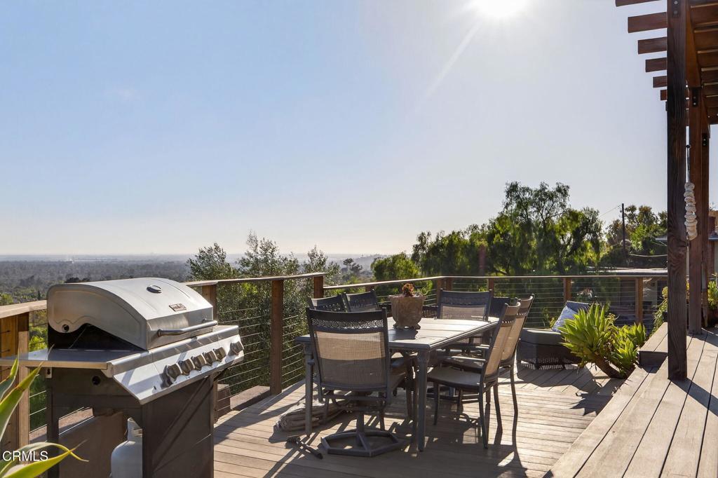 559 North Loop Drive Camarillo, CA 93010 - Photo 12 of 76
