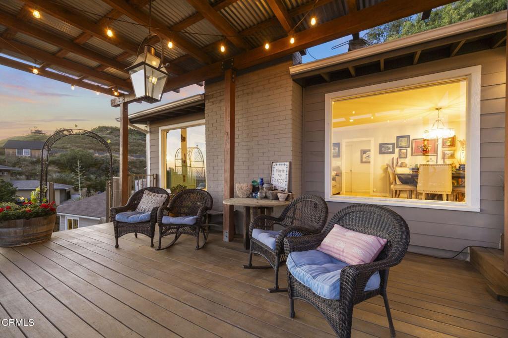 559 North Loop Drive Camarillo, CA 93010 - Photo 18 of 76