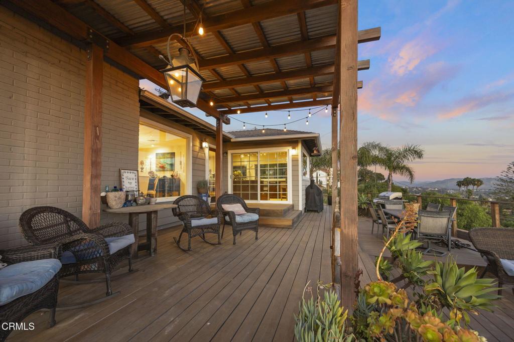 559 North Loop Drive Camarillo, CA 93010 - Photo 19 of 76