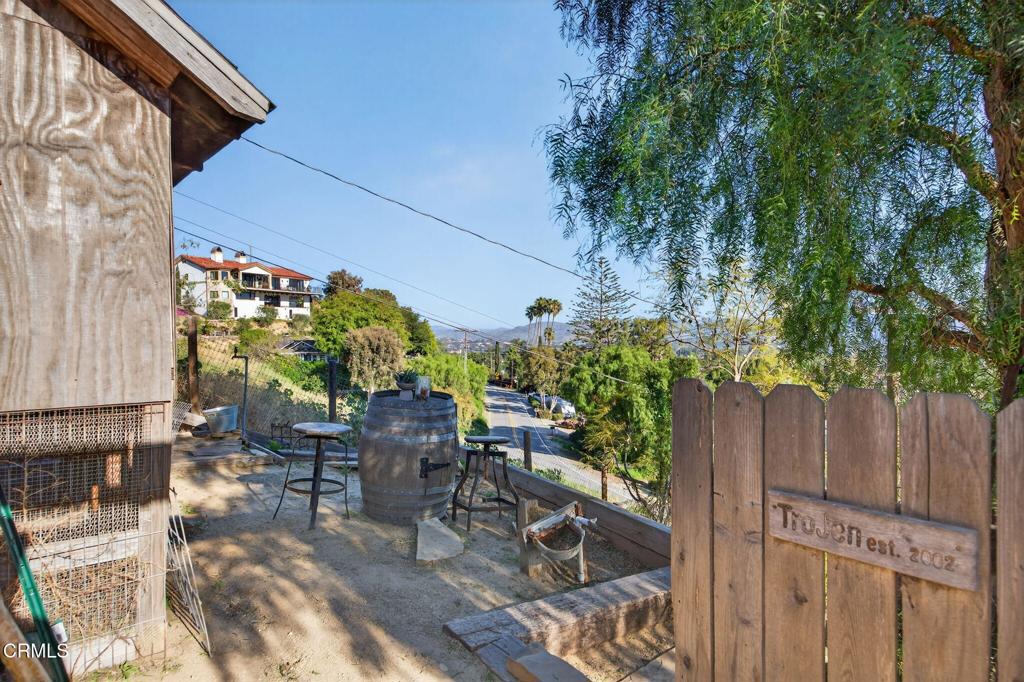 559 North Loop Drive Camarillo, CA 93010 - Photo 65 of 76 a view of a chairs and table in patio
