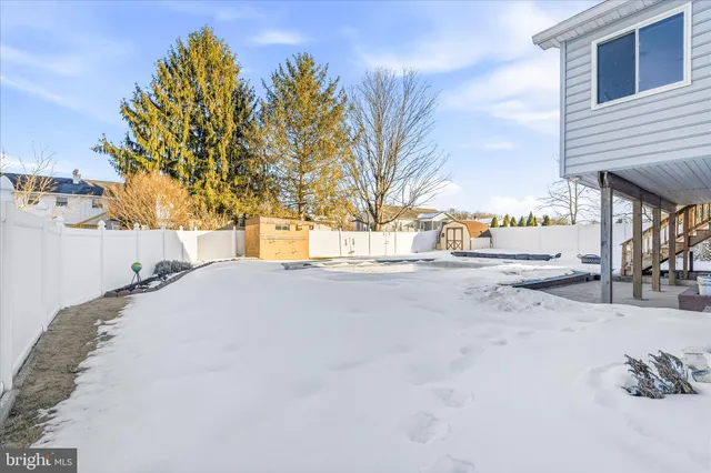 $349,999 | 501 Cara Court, Martinsburg, WV 25401