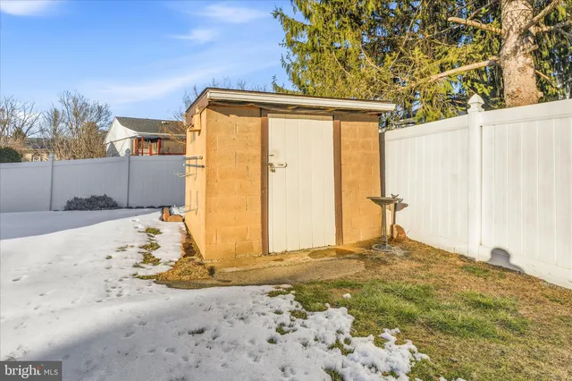 $349,999 | 501 Cara Court, Martinsburg, WV 25401