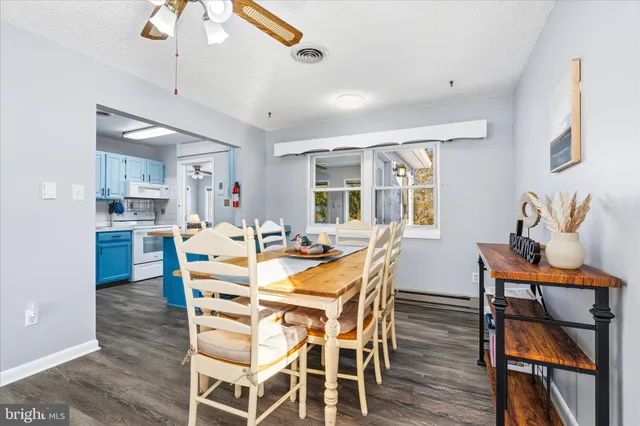 $349,999 | 501 Cara Court, Martinsburg, WV 25401