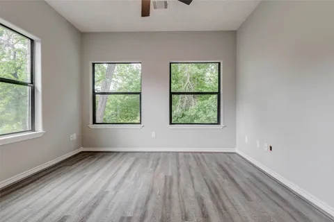 $425,000 | 13731 Fountainview Drive, Montgomery, TX 77356