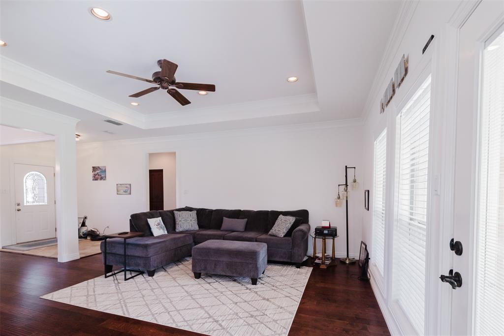 1503 South College Avenue Decatur, TX 76234 - Photo 6 of 22