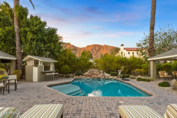 $4,900,000 | 4413 North Camino Allenada, Phoenix, AZ 85018