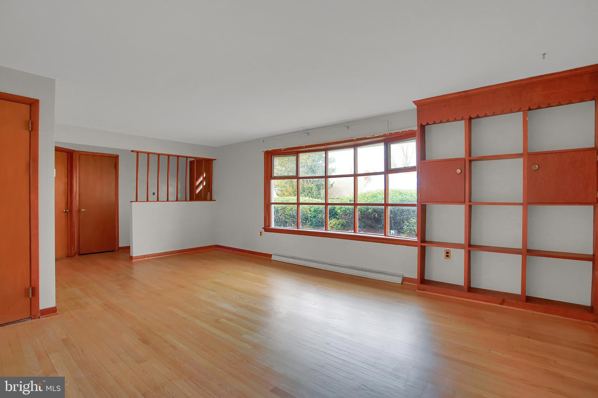 728 Terrace Road York, PA 17404 - Photo 4 of 26