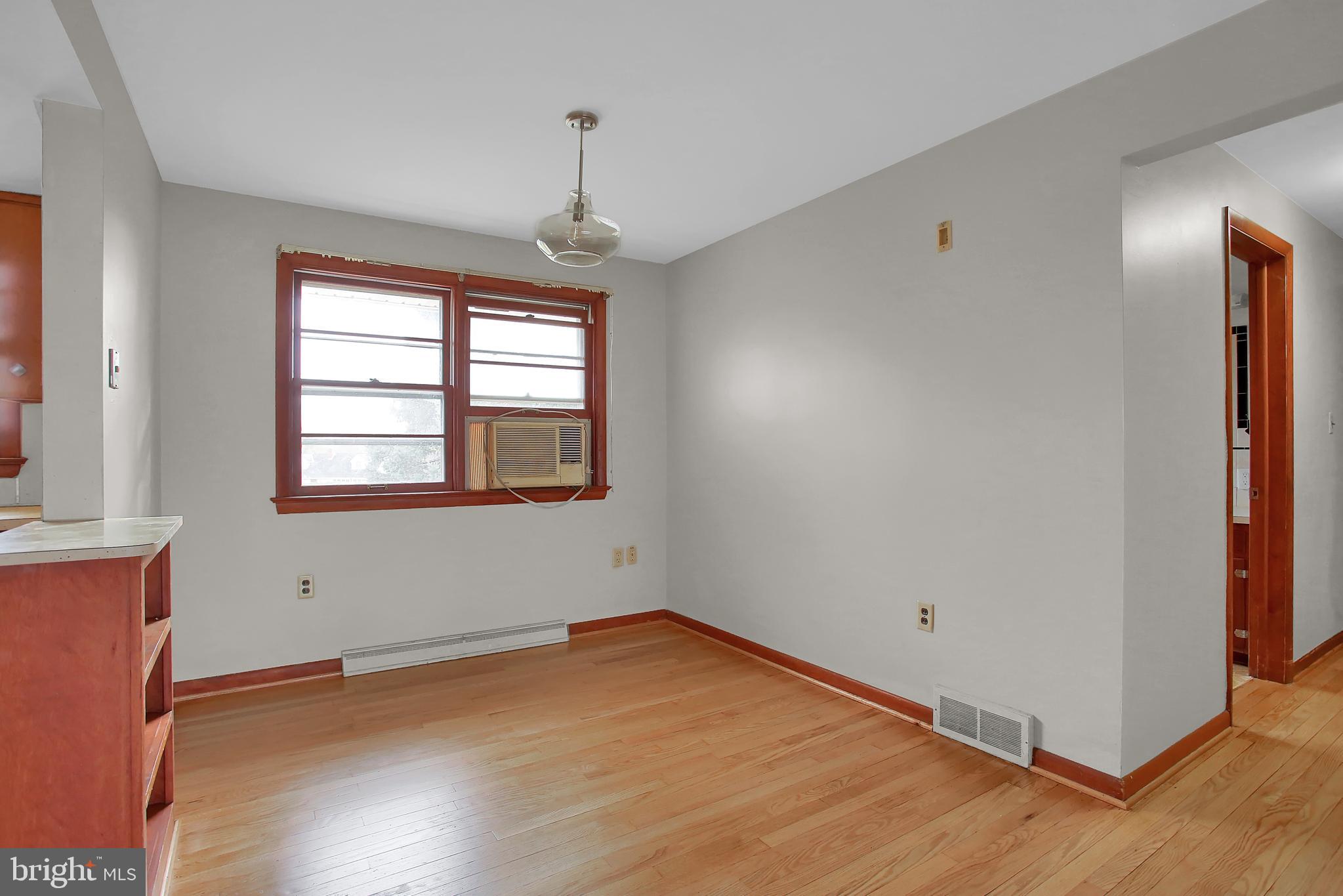 728 Terrace Road York, PA 17404 - Photo 7 of 26