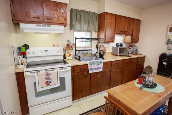 $545,000 | 21 Highway 183, Stanhope, NJ 07874