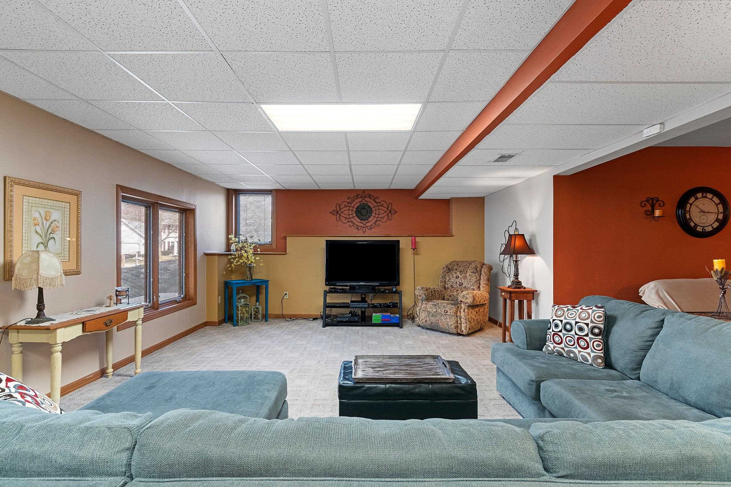 801 South Pinecrest Road Green Bay, WI 54313 - Photo 38 of 64