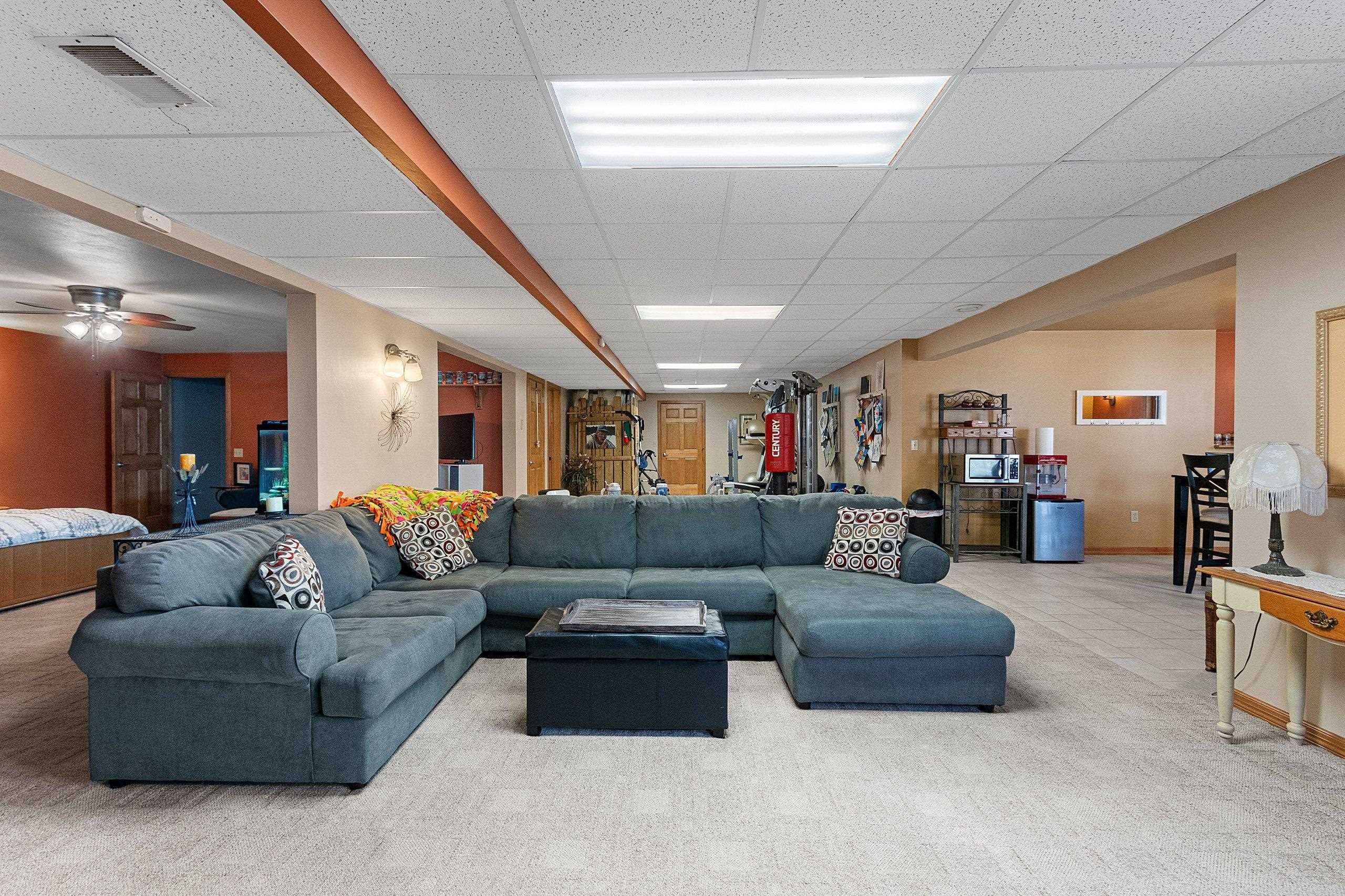 801 South Pinecrest Road Green Bay, WI 54313 - Photo 40 of 64