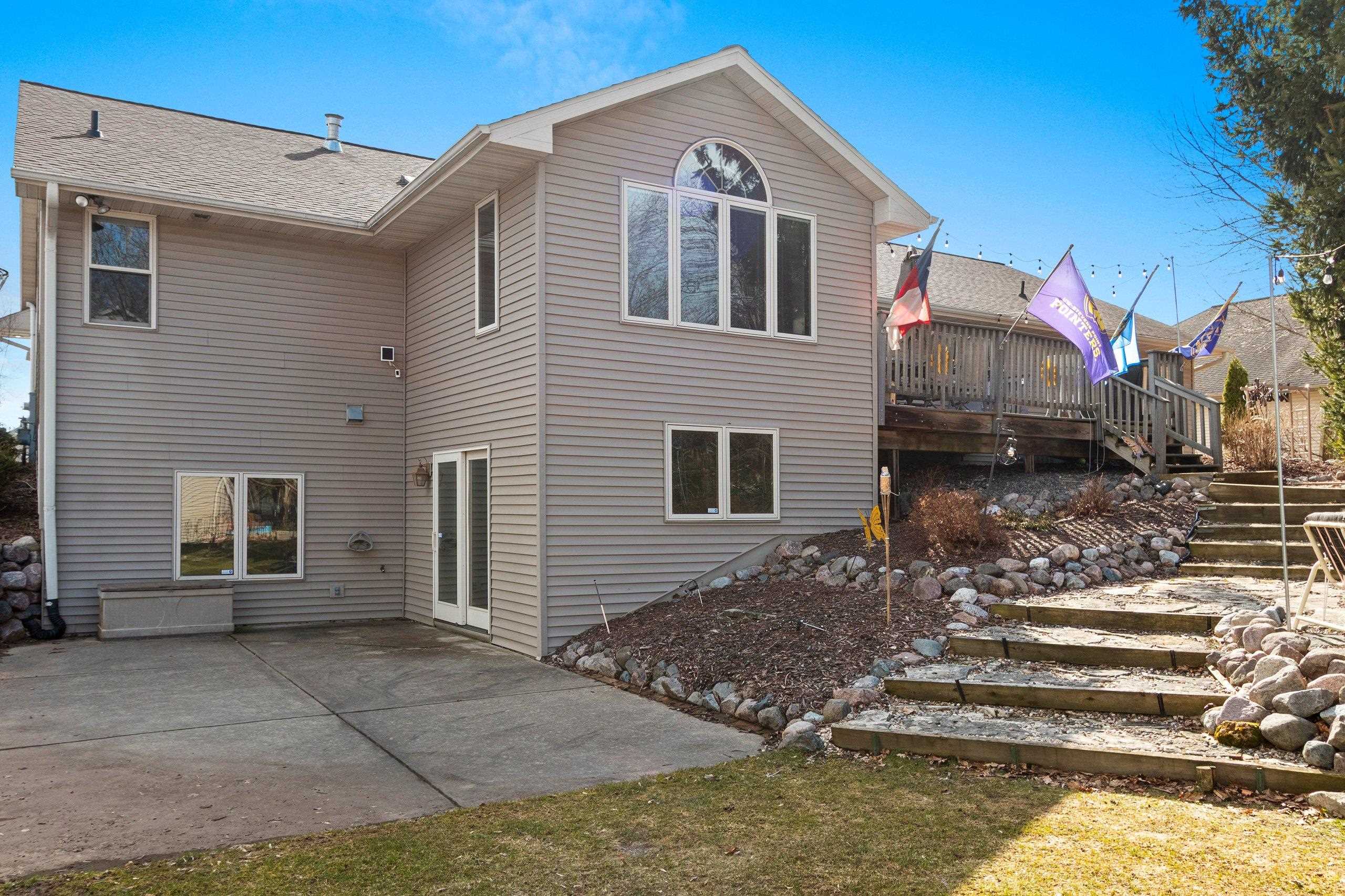 801 South Pinecrest Road Green Bay, WI 54313 - Photo 56 of 64