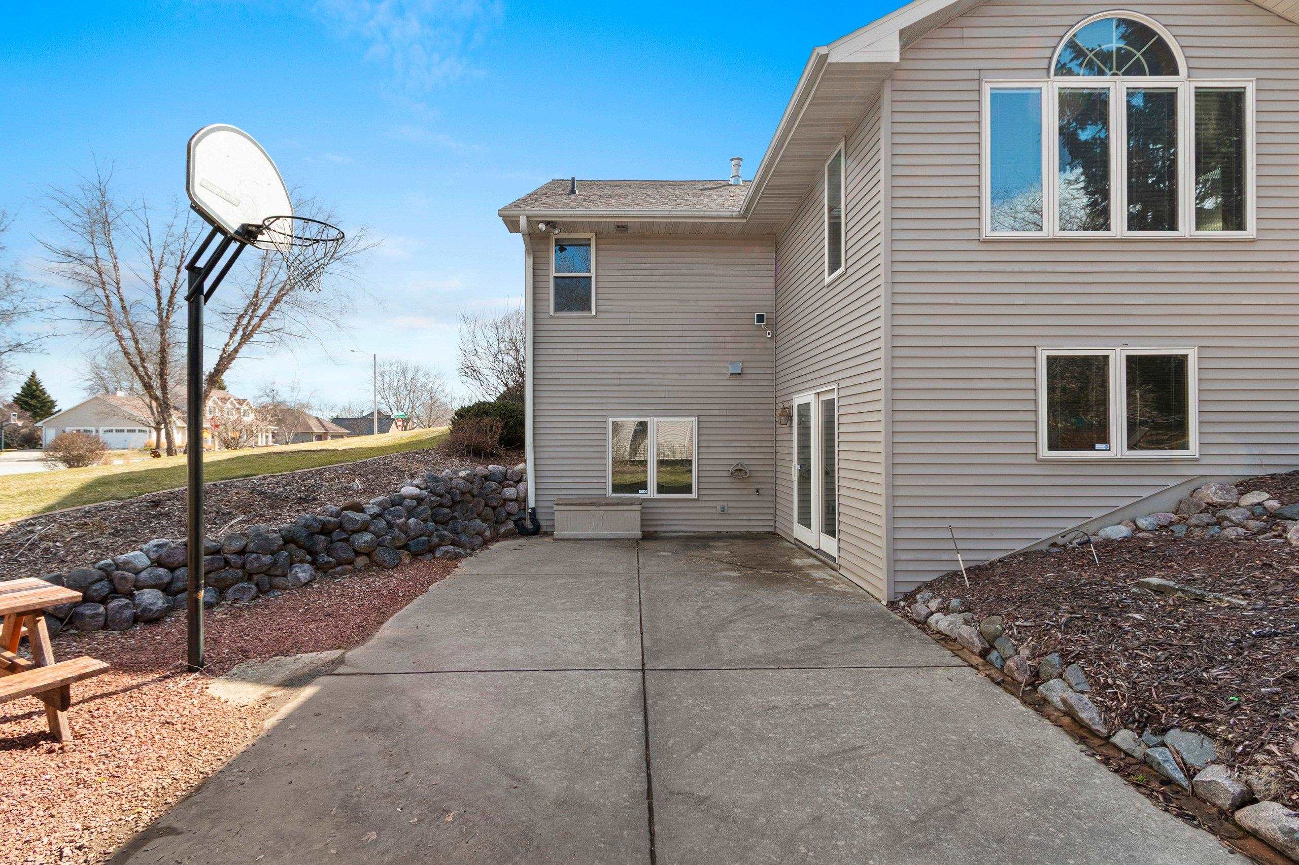 801 South Pinecrest Road Green Bay, WI 54313 - Photo 57 of 64