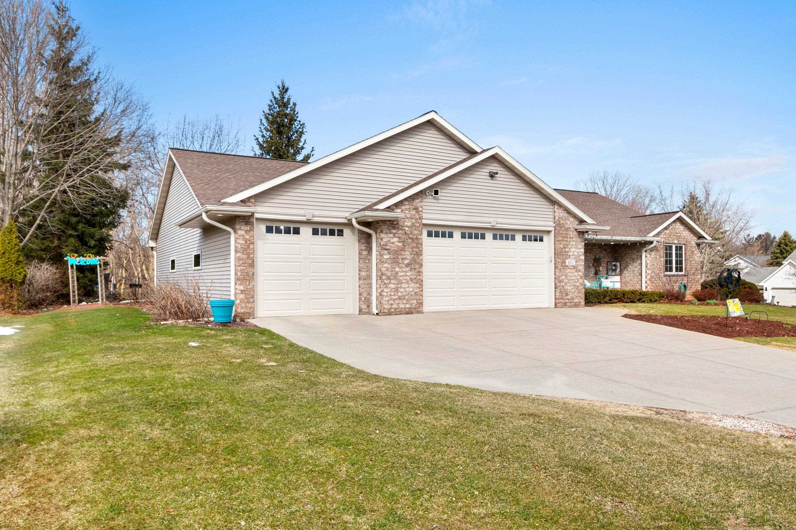 801 South Pinecrest Road Green Bay, WI 54313 - Photo 62 of 64