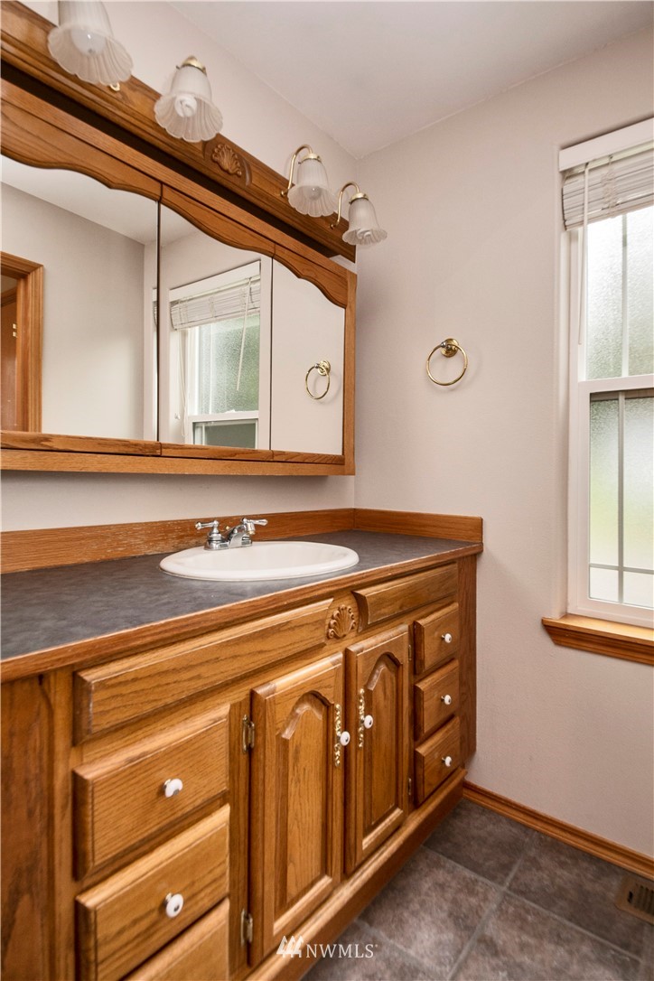 6008 Maxwelton Road Clinton, WA 98236 - Photo 21 of 39