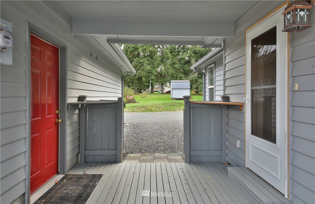 6008 Maxwelton Road Clinton, WA 98236 - Photo 22 of 39