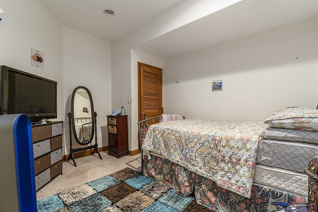 1 Rolleston Road Marblehead, MA 01945 - Photo 29 of 39 Gallery Image 29