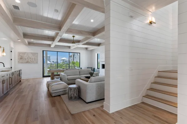 $6,990,000 | 140 South Wall Street, Inlet Beach, FL 32461