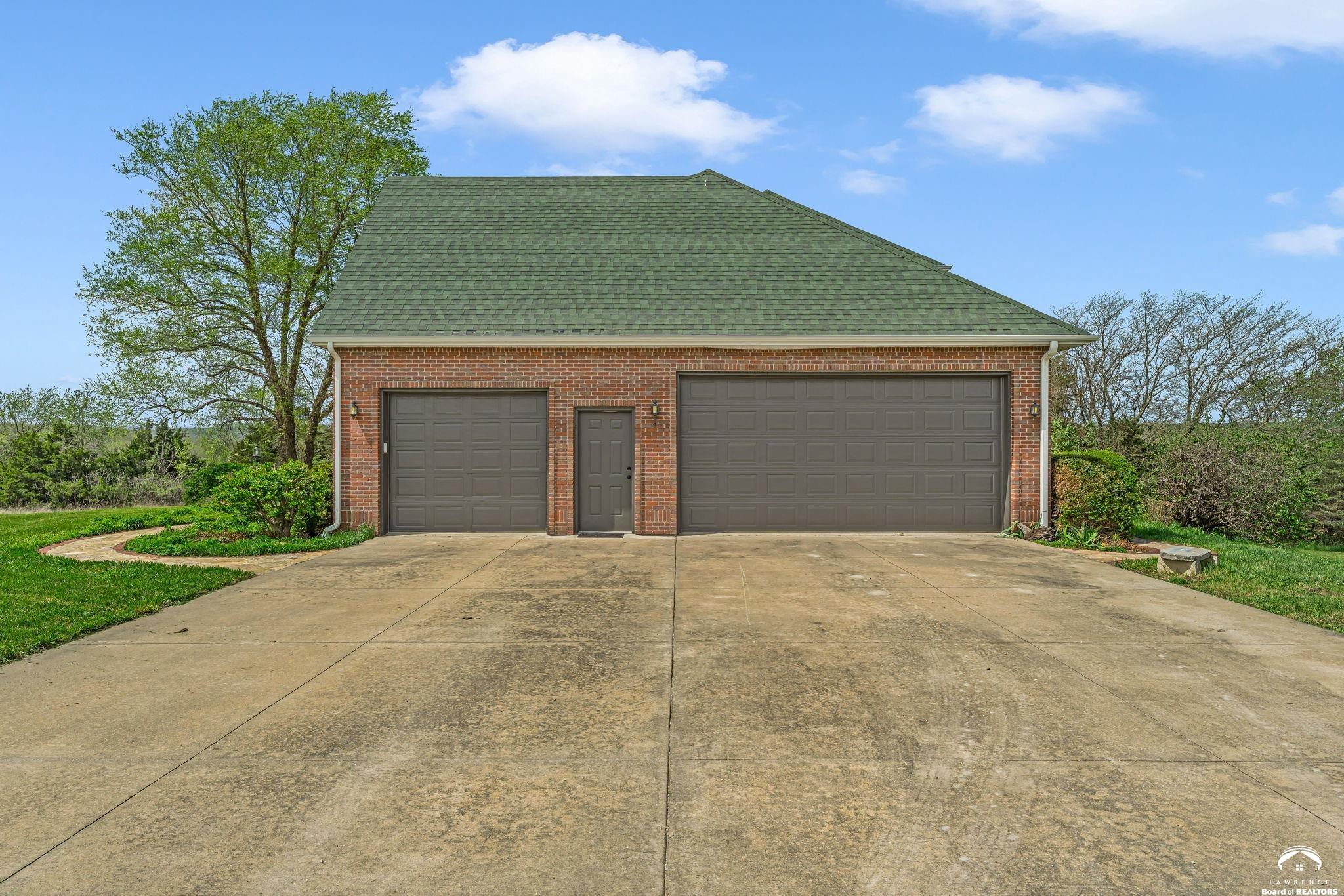 1548 North 800 Road Baldwin City, KS 66006 - Photo 9 of 91
