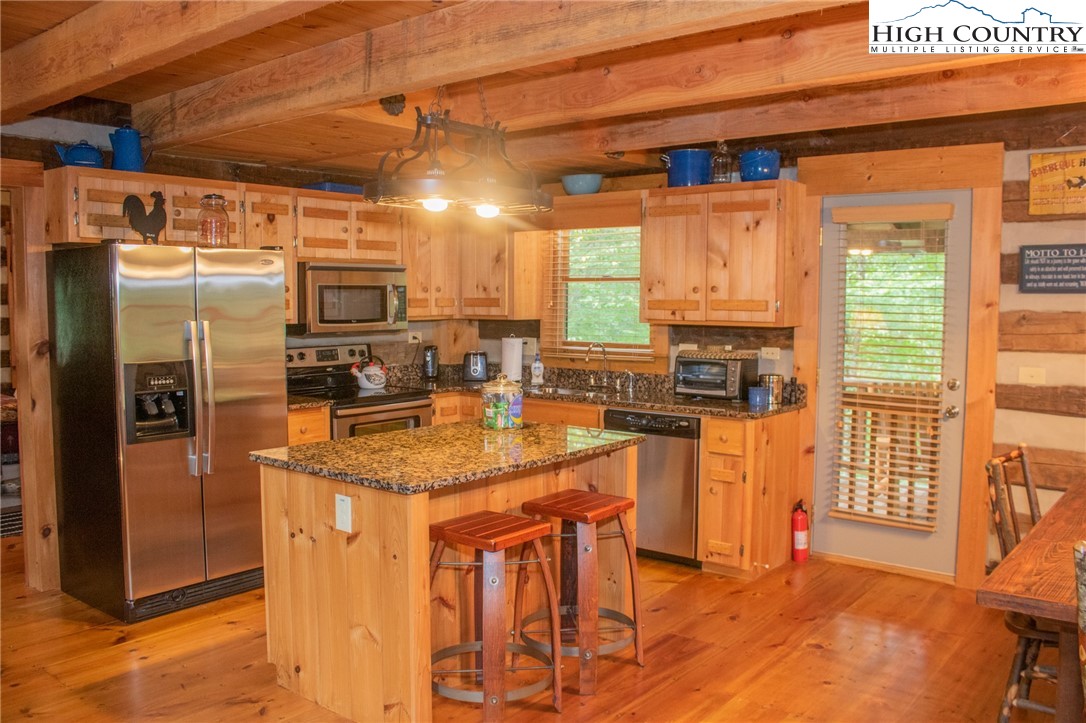 332 Yellow Bear Road Todd, NC 28684 - Photo 3 of 14 Gallery Image 3