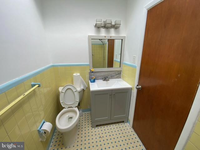 8112 Rugby Street Philadelphia, PA 19150 - Photo 11 of 22 Gallery Image 11