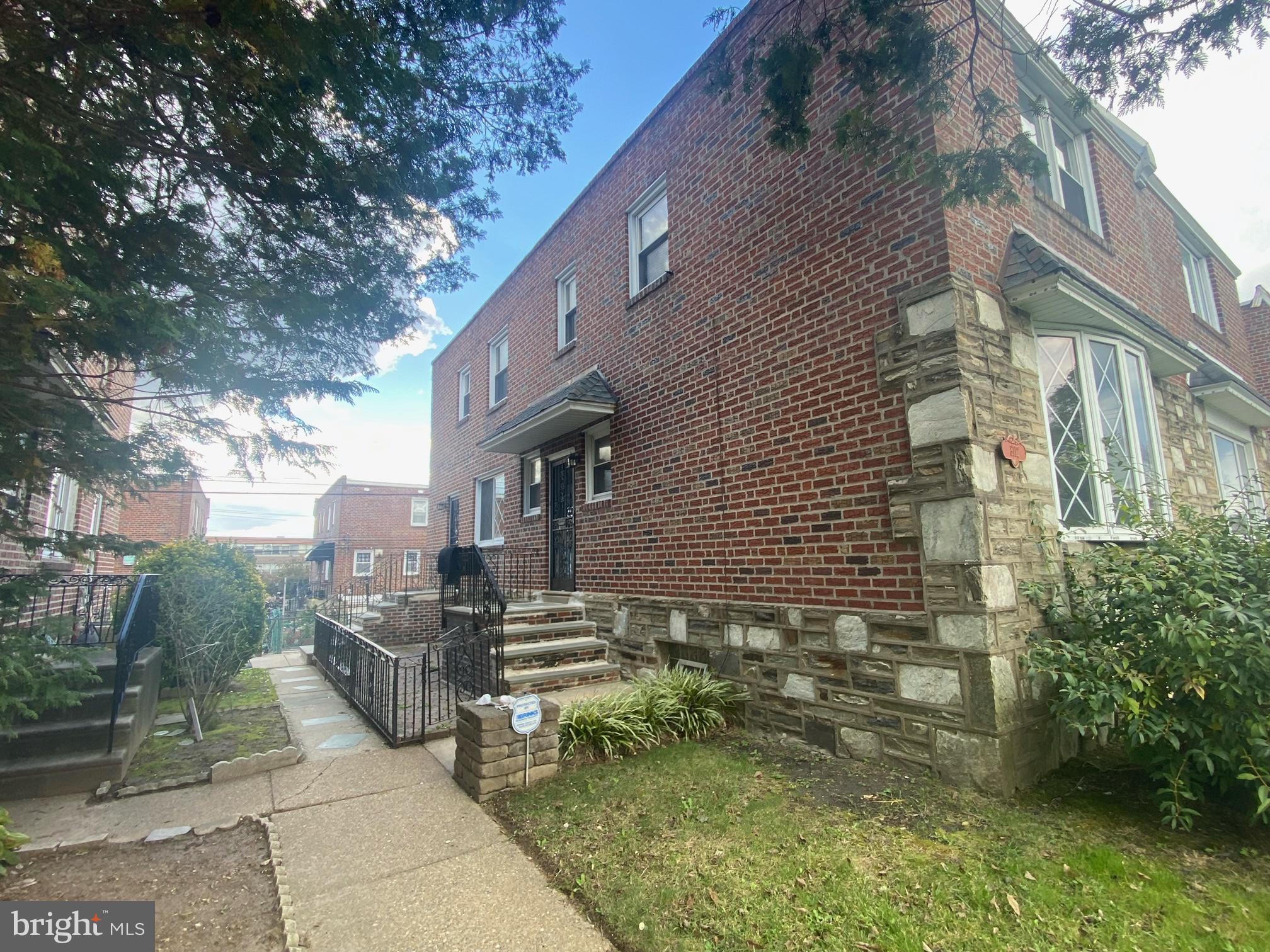 8112 Rugby Street Philadelphia, PA 19150 - Photo 2 of 22 Gallery Image 2