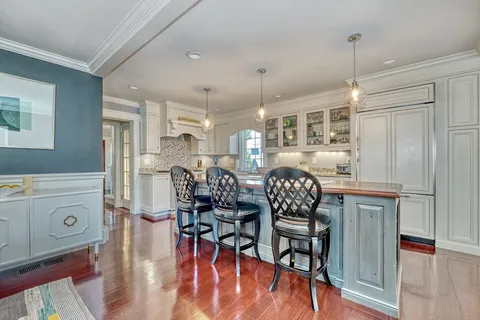 $1,750,000 | 65 Lincoln Street, Melrose, MA 02176
