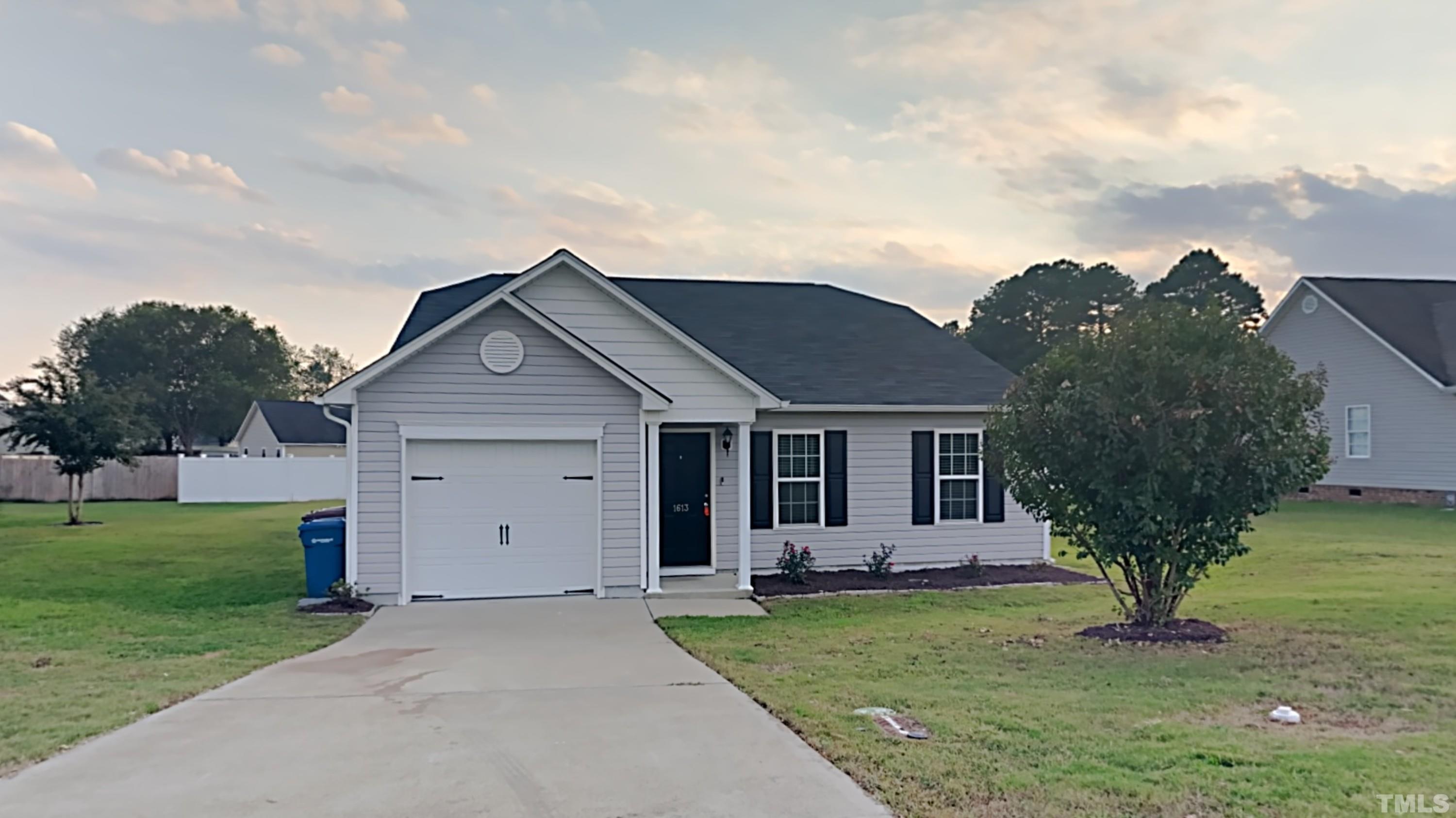 1613 Friendly Road Dunn, NC 28334 - Photo 1 of 12 Gallery Image 1