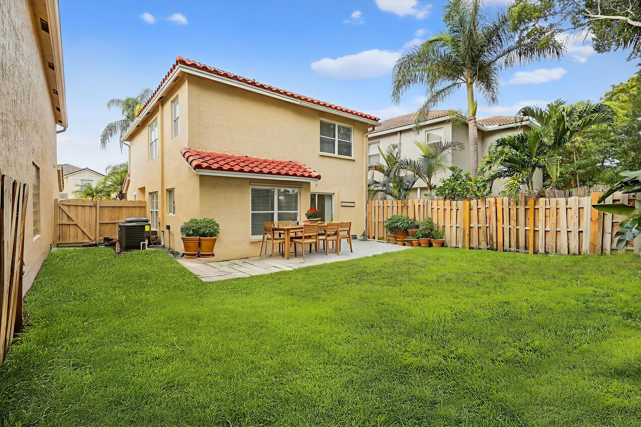 6813 Torch Key Street Lake Worth, FL 33467 - Photo 22 of 30 Virtually Staged