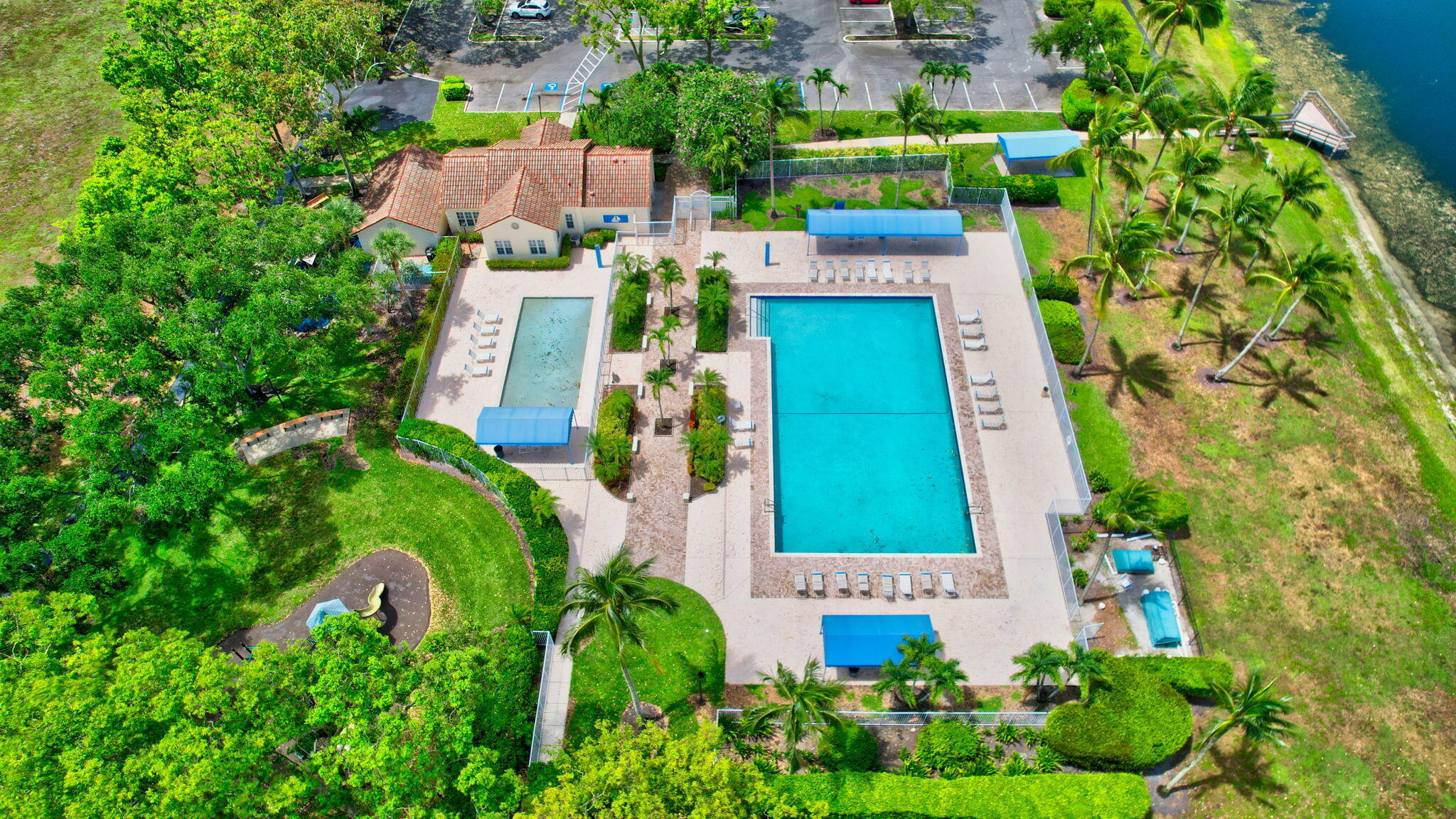 6813 Torch Key Street Lake Worth, FL 33467 - Photo 25 of 30 Pool