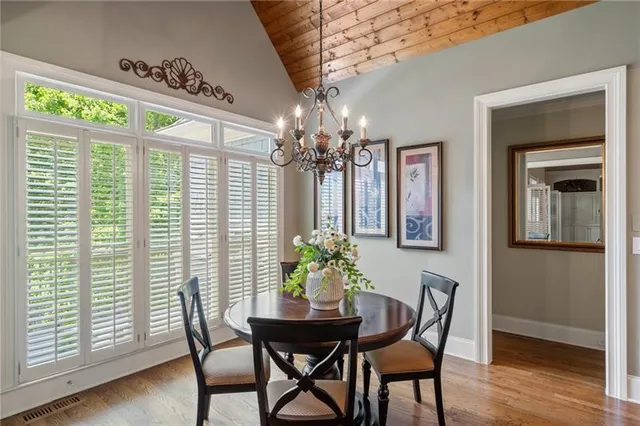 a view of a tennis court