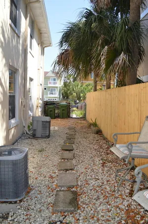 $1,500 | 186 11th Avenue South, Jacksonville Beach, FL 32250