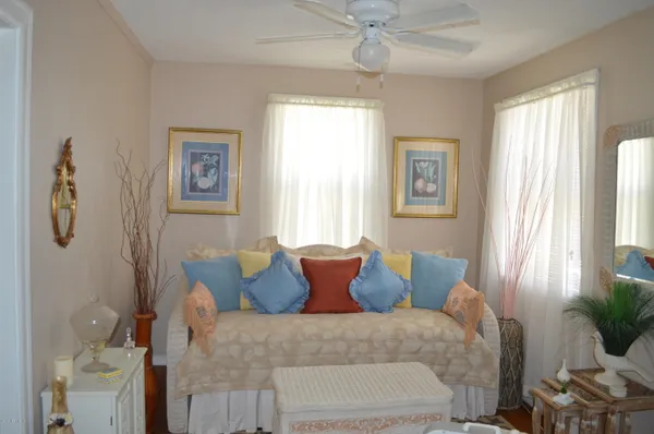 $1,500 | 186 11th Avenue South, Jacksonville Beach, FL 32250