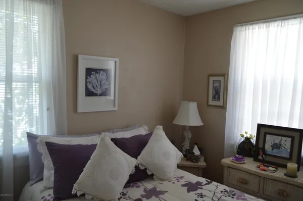 $1,500 | 186 11th Avenue South, Jacksonville Beach, FL 32250