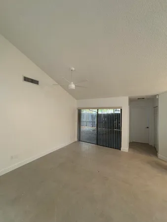 $3,500 | 1148 Summit Trail Circle, Unit D, West Palm Beach, FL 33415