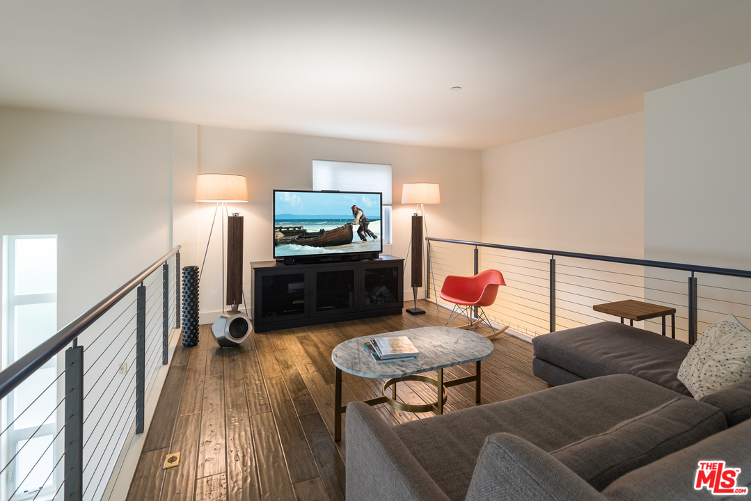 1228 21st Street, Unit D Santa Monica, CA 90404 - Photo 13 of 24