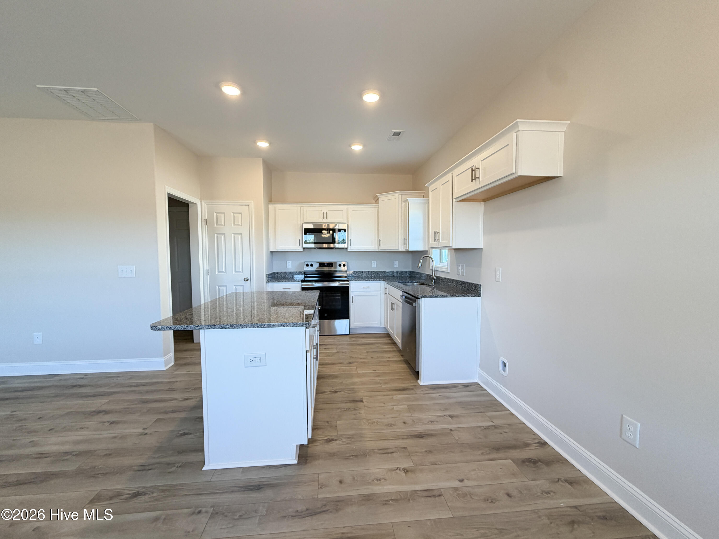 768 Aria Lane Hubert, NC 28539 - Photo 9 of 24 IMG_0976